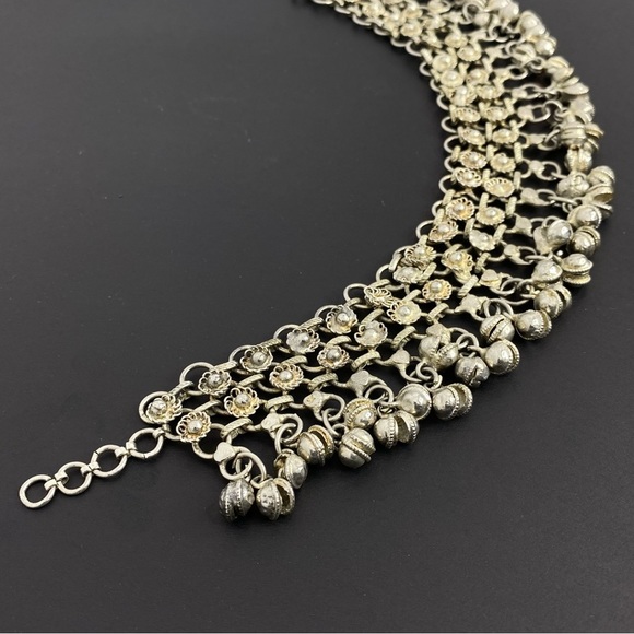 INTRICATE BOHEMIAN SILVER JINGLY ADJUSTABLE ANKLE BRACELET - Picture 8 of 9